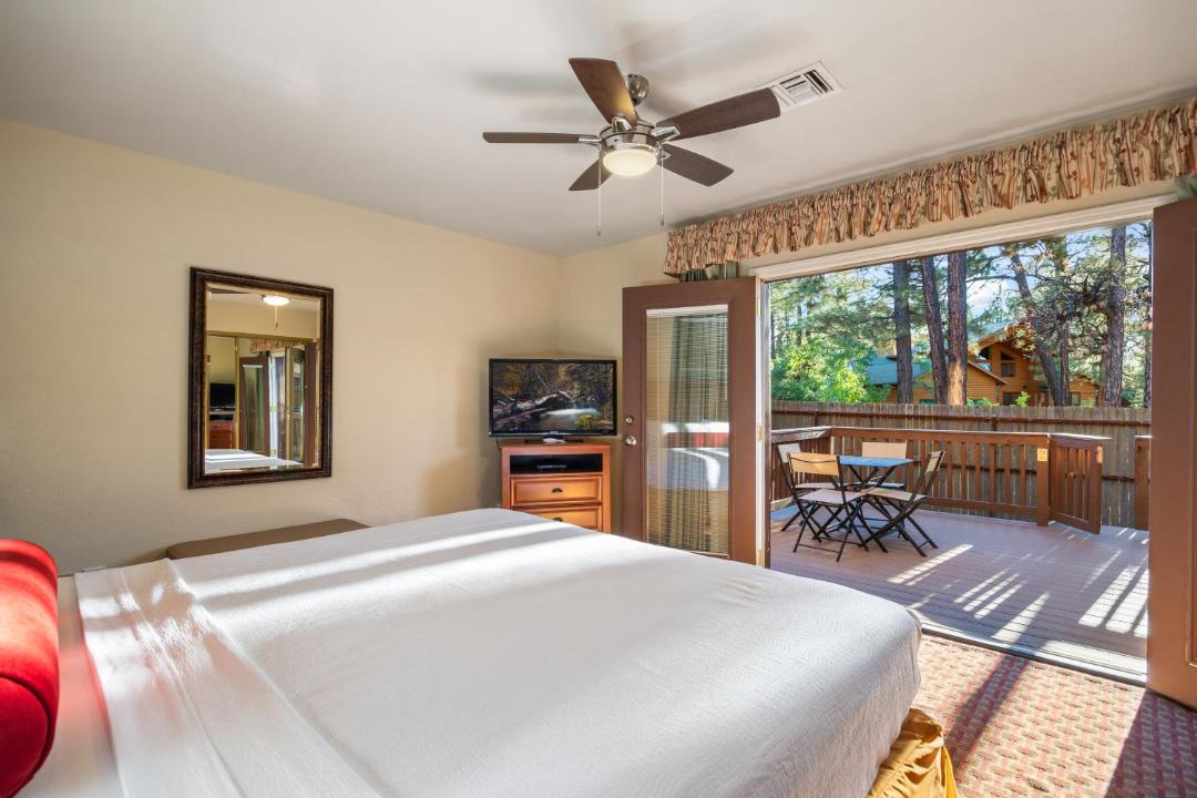 Photo of Bedroom in Pinetop