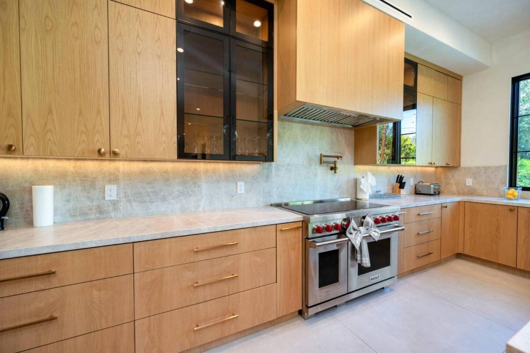 Photo of Kitchen in Encino
