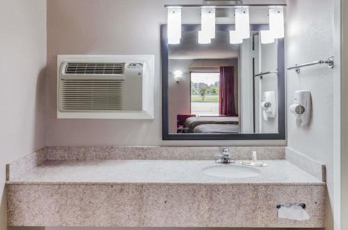 Photo of Bathroom in Mount Pleasant