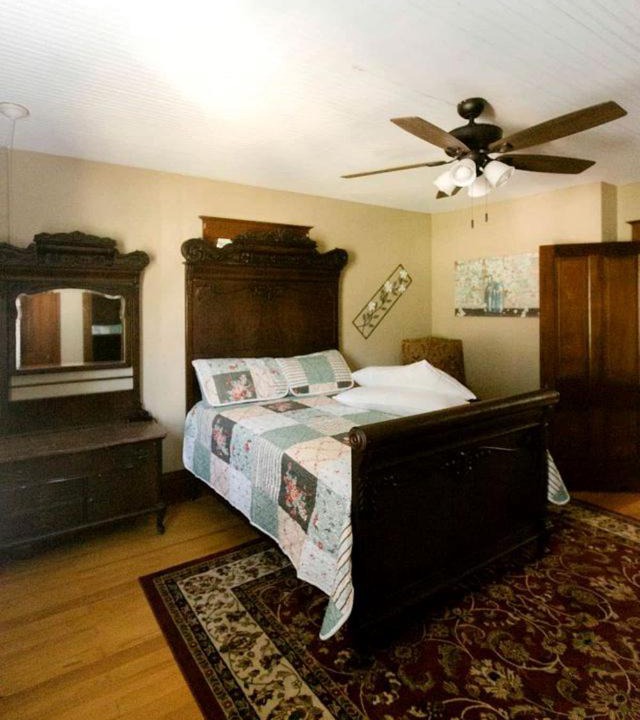 Photo of Bedroom in Mount Sterling