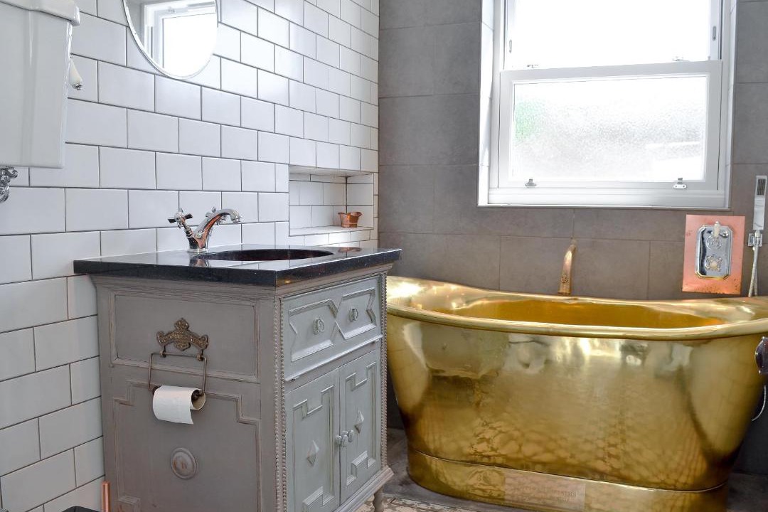 Photo of Bathroom in Swalecliffe