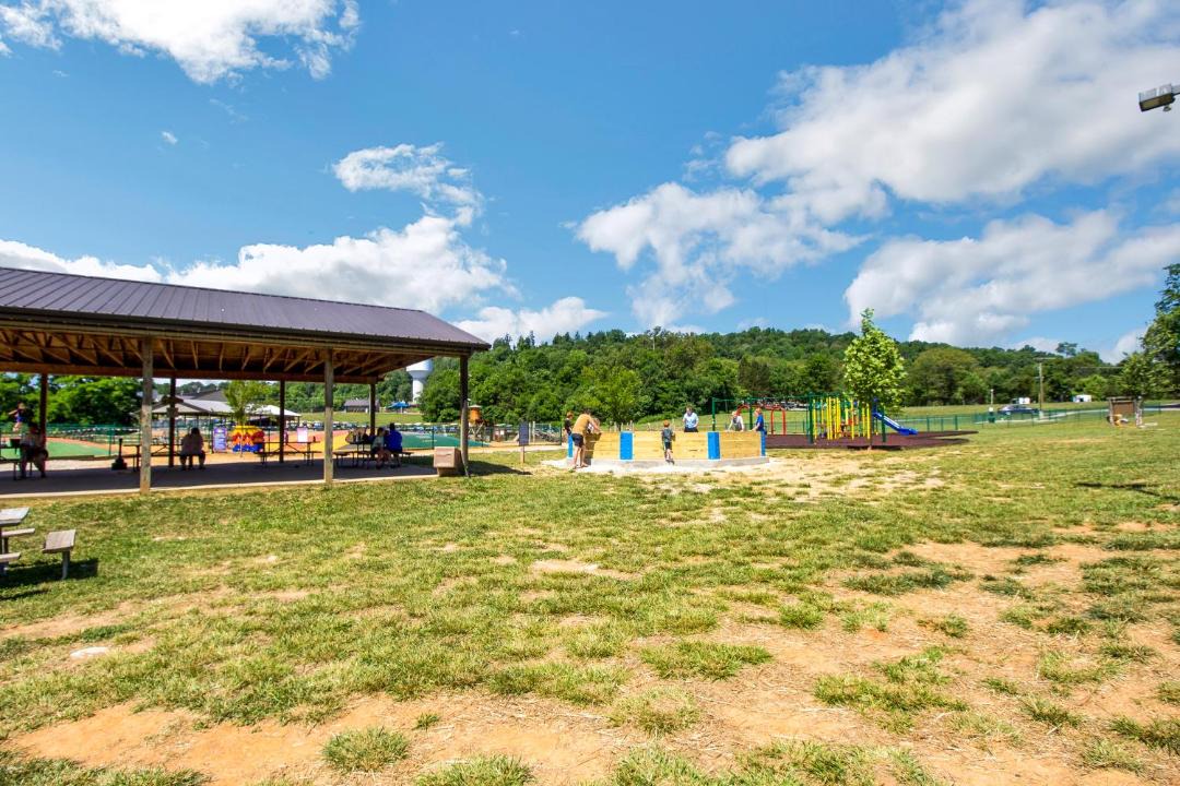 Photo of Others in Cave City