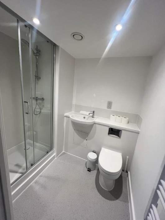 Photo of Bathroom in Bristol Floating Harbour