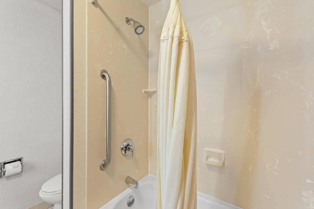Photo of Bathroom in Berea