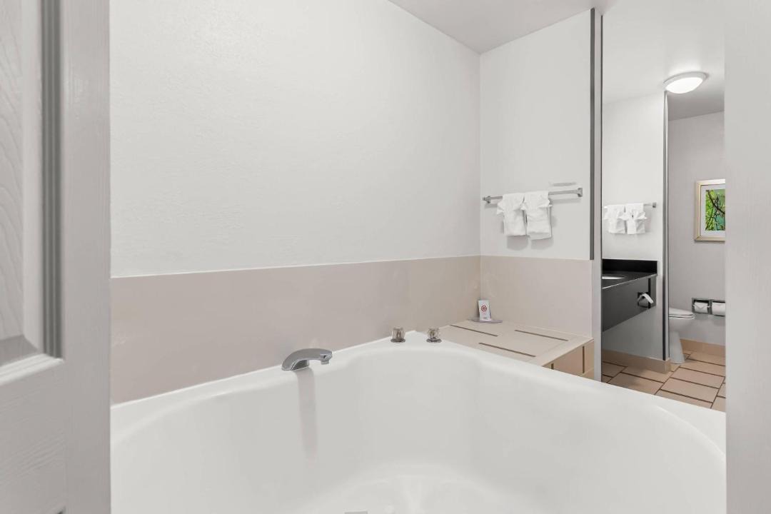 Photo of Bathroom in Berea