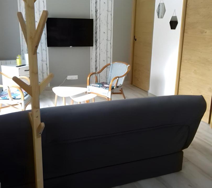 Photo of Others in Tirepied