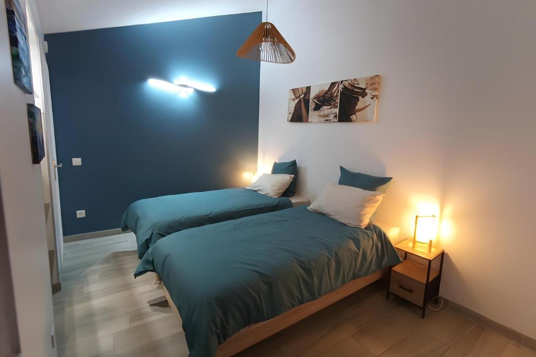 Photo of Others in LʼIle-dʼOlonne