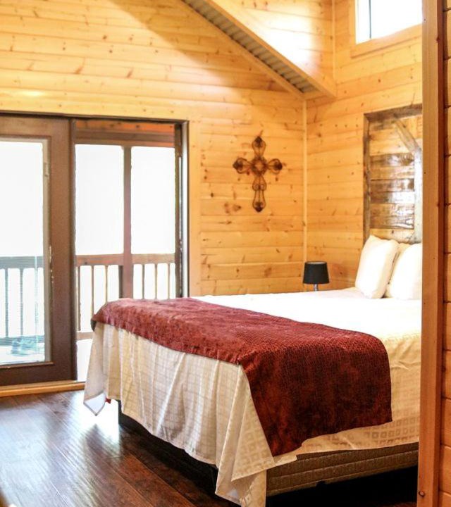 Photo of Bedroom in Pipe Creek