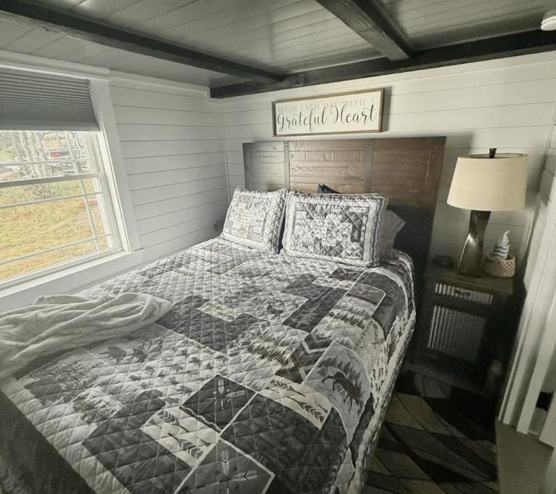 Photo of Bedroom in Baileyville