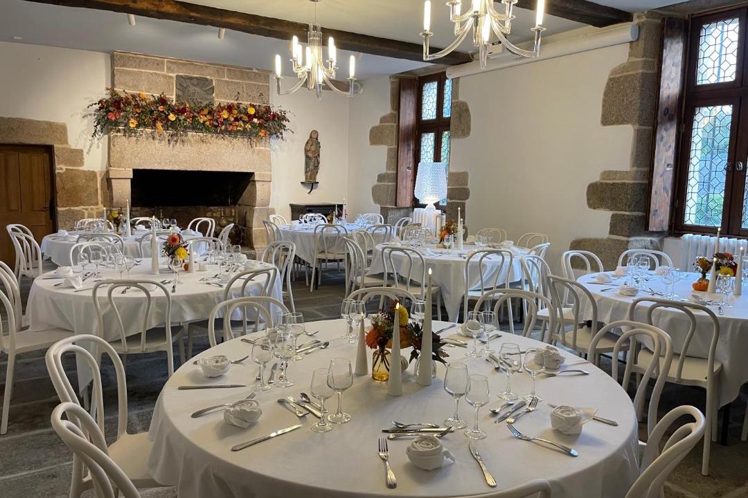 Photo of Others in Plourin