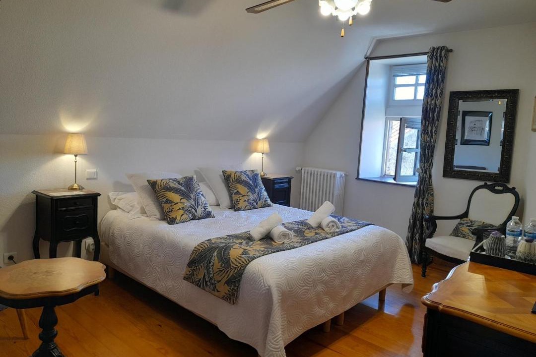 Photo of Others in Charroux