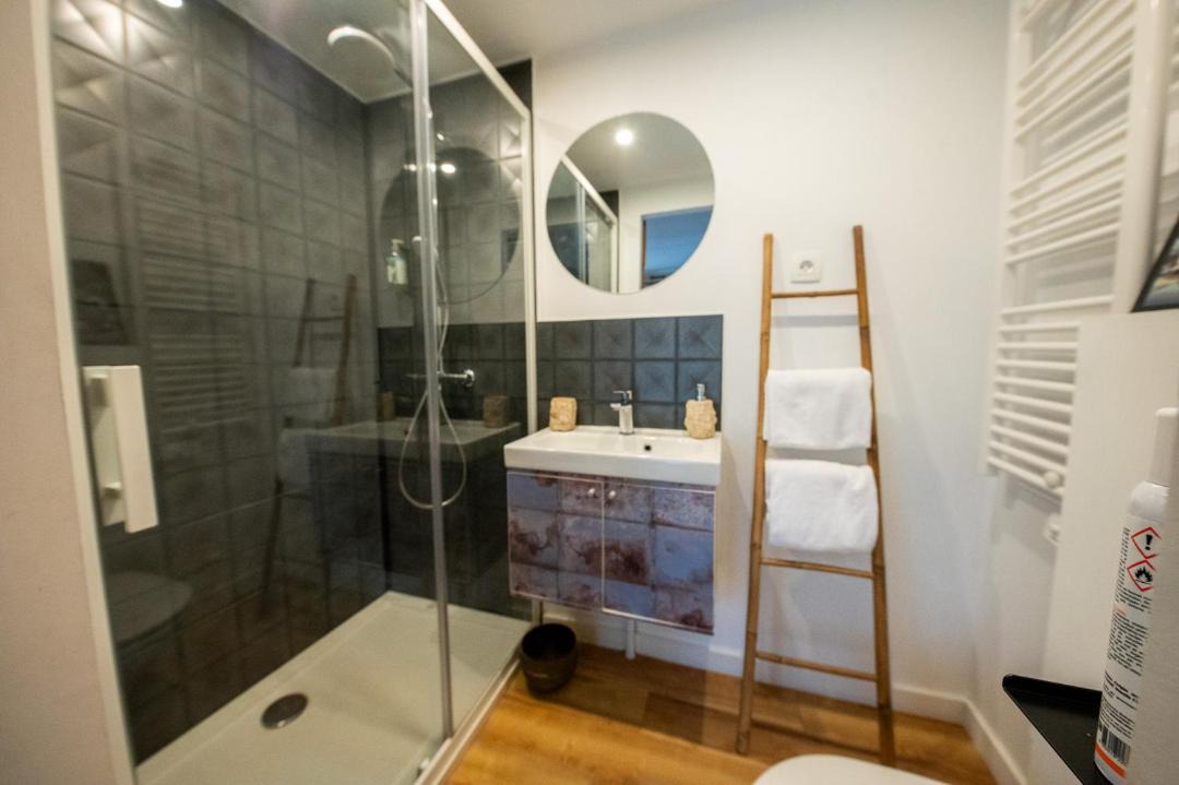 Photo of Bathroom in Quartier du chateau