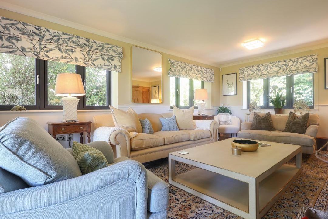 Photo of Others in Broad Hinton