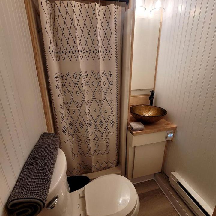 Photo of Bathroom in Luther