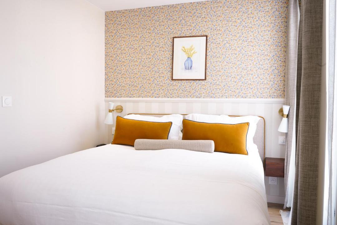 Photo of Bedroom in Batignolles