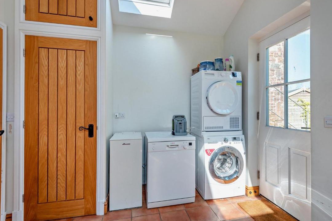 Photo of Others in Hayton