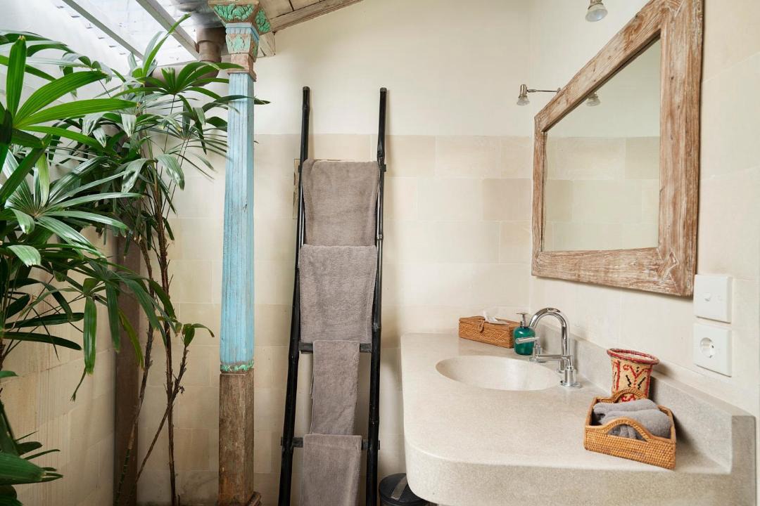 Photo of Bathroom in Drupadi