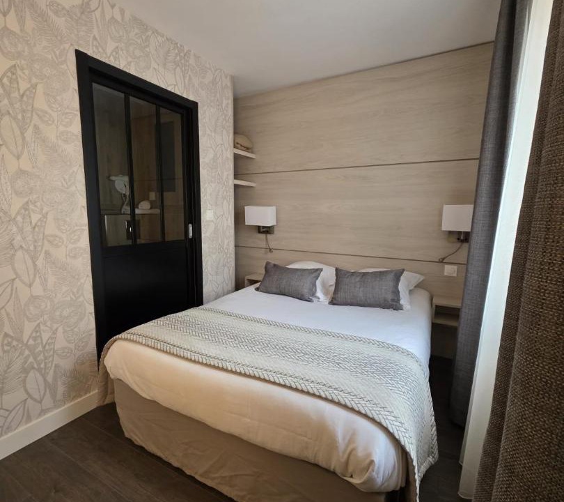 Photo of Bedroom in Voves