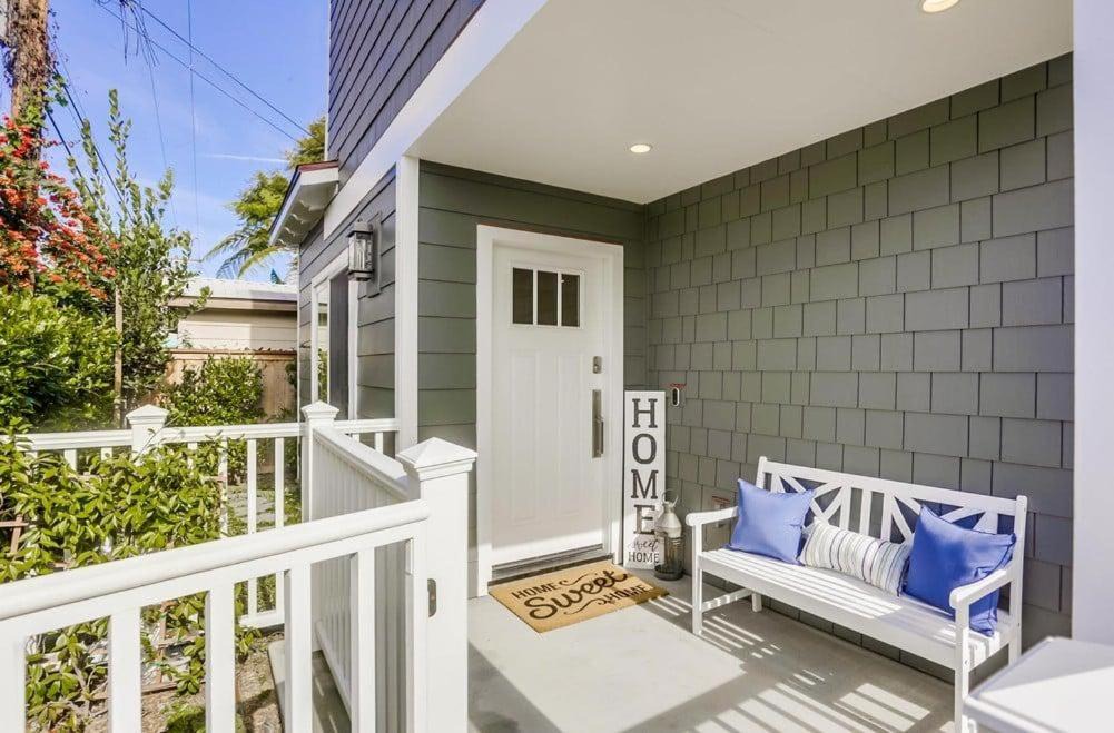 Photo of Patio Balcony in La Jolla Shores