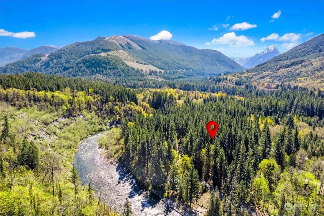 Photo of Others in Skykomish