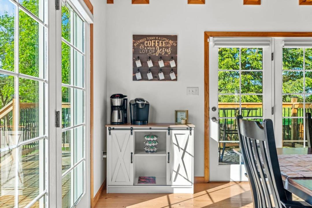 Photo of Others in Port Royal