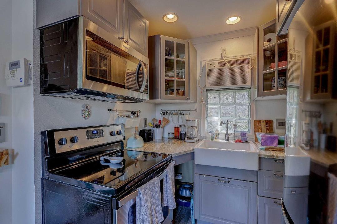 Photo of Kitchen in Washington Park West