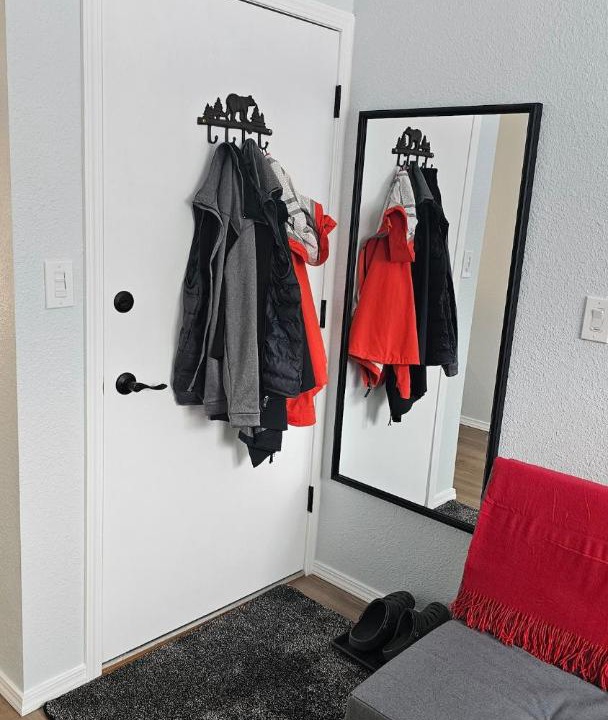 Photo of Others in Mead