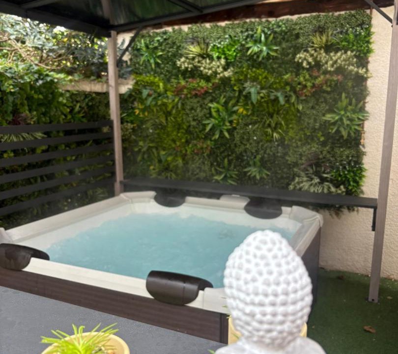 Photo of Others in Roanne