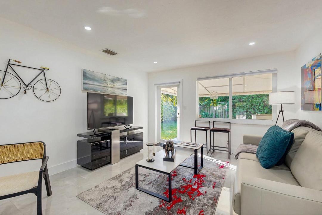 Photo of Others in Wilton Manors