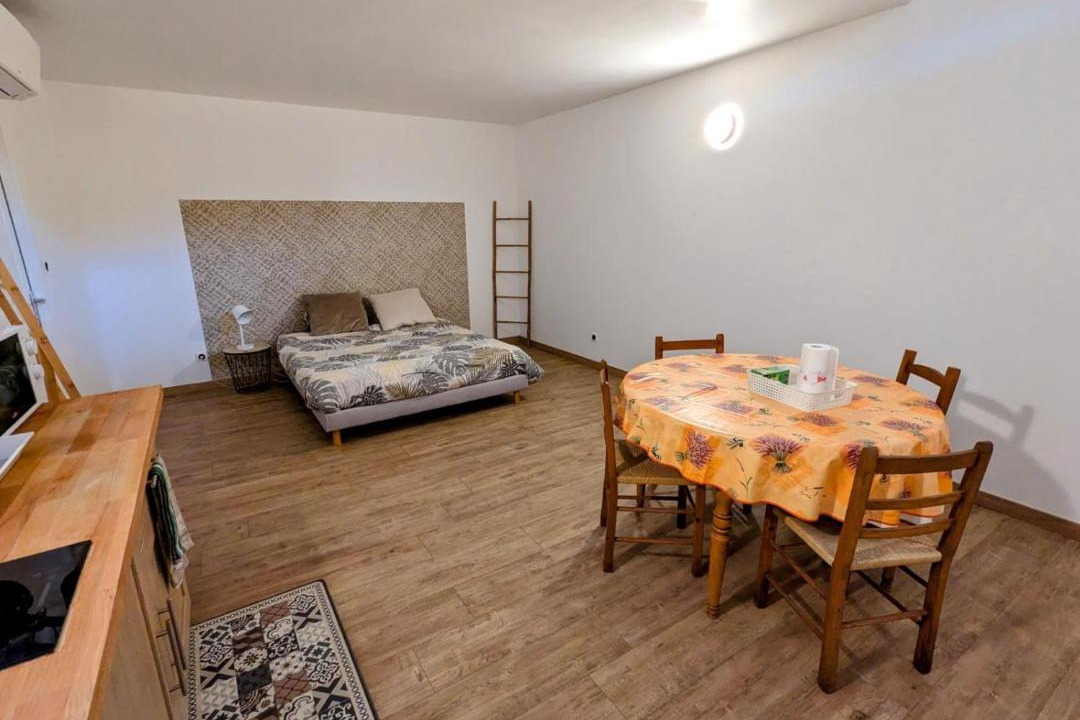 Photo of Others in Ognes