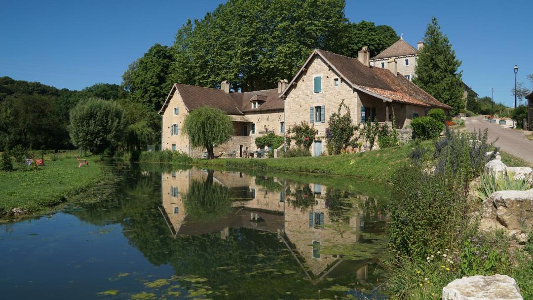 Photo of Others in Ozenay