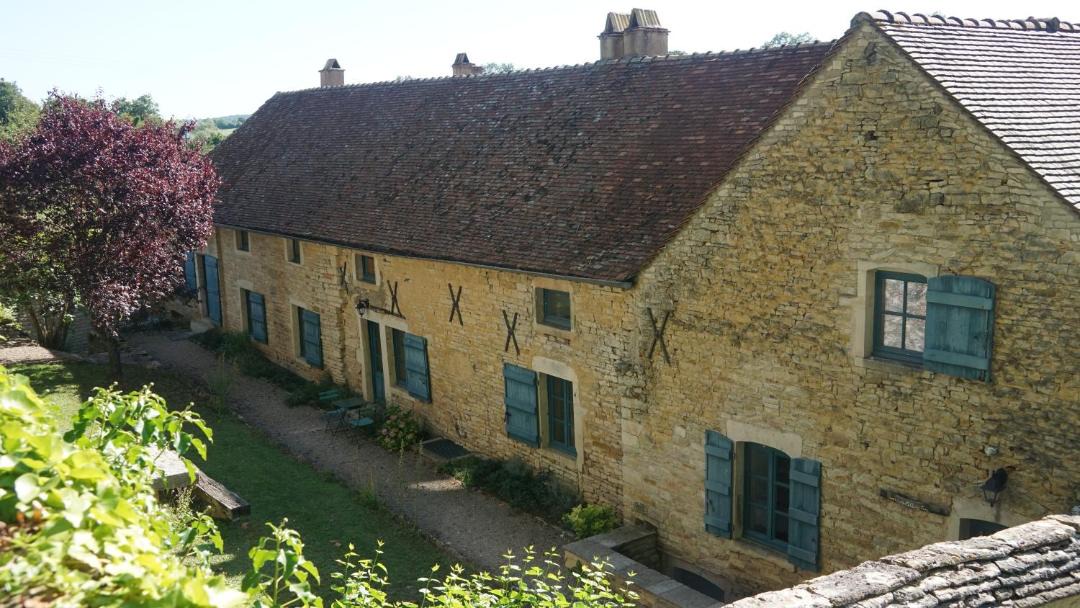 Photo of Others in Ozenay