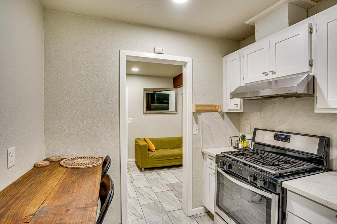 Photo of Kitchen in Compton