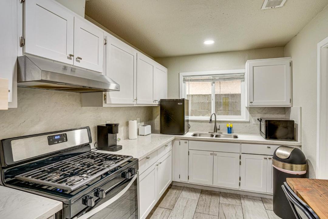 Photo of Kitchen in Compton