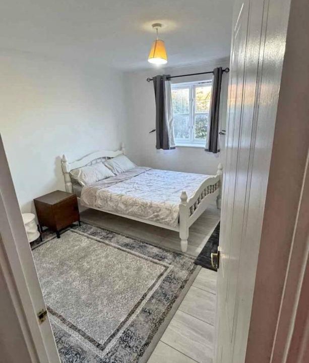 Photo of Others in Becontree