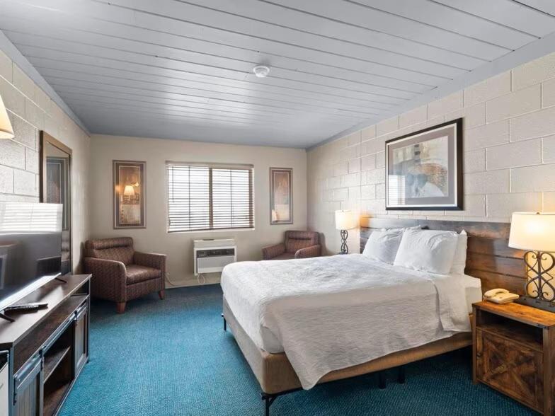 Photo of Bedroom in Rawlins
