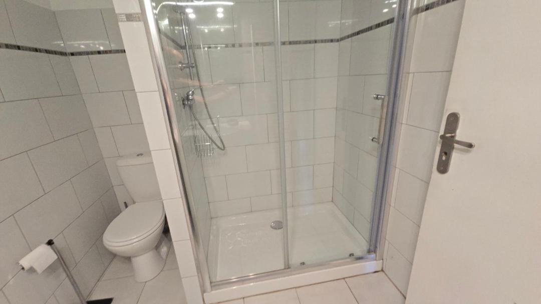 Photo of Bathroom in Jarrie