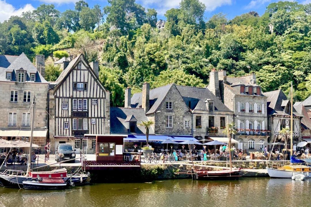 Photo of Others in Dinan