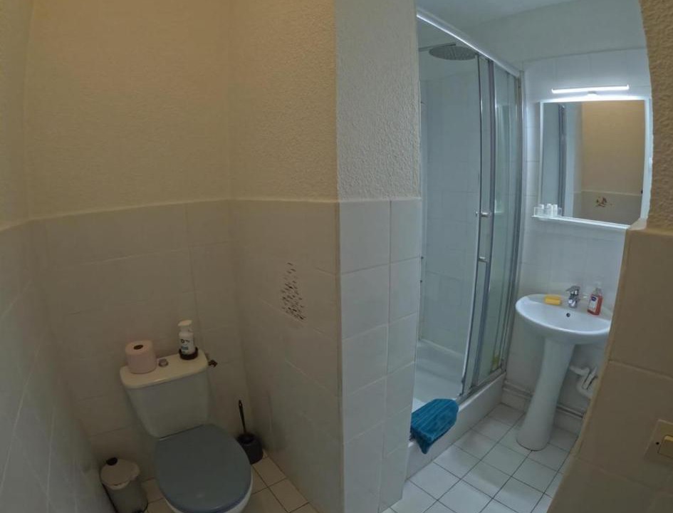 Photo of Bathroom in Corenc
