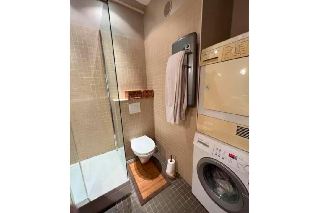 Photo of Bathroom in Saint-Germain-en-Laye