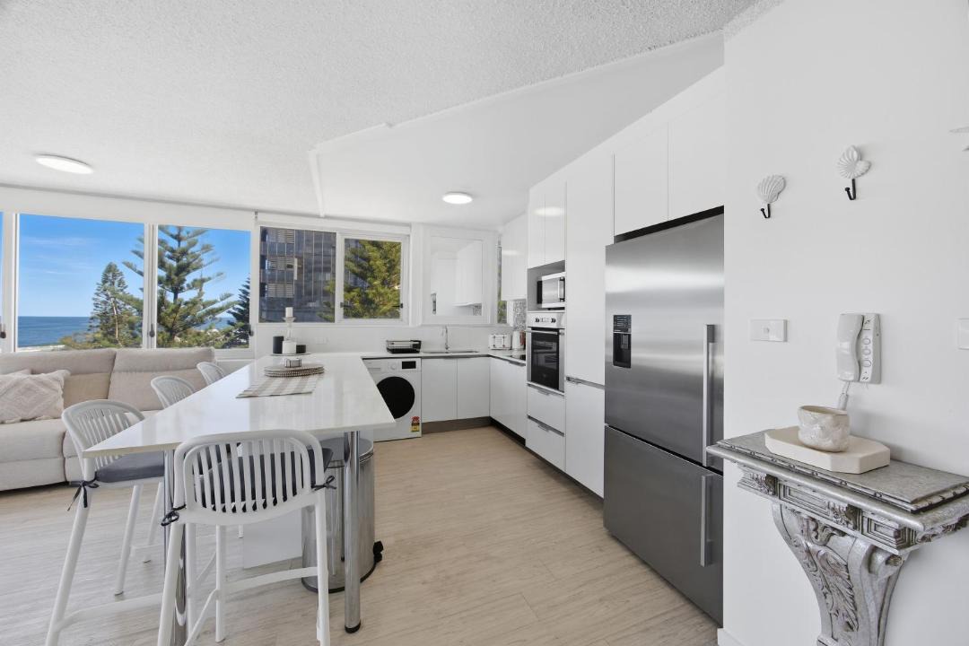 Photo of Others in Main Beach