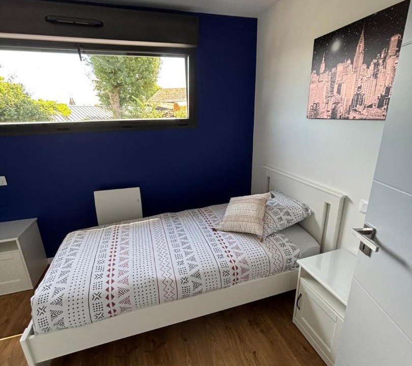 Photo of Bedroom in Roclincourt