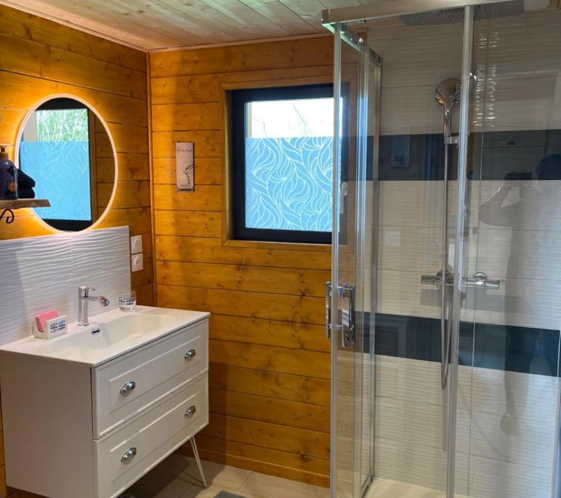 Photo of Bathroom in Saint-Philbert-des-Champs