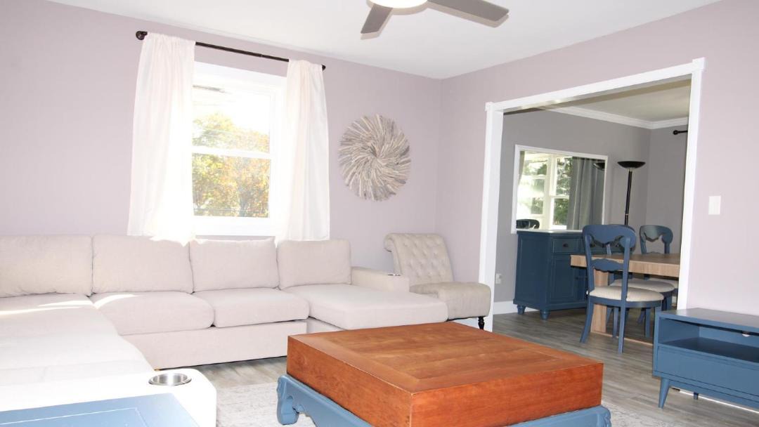 Photo of Others in Town Bank