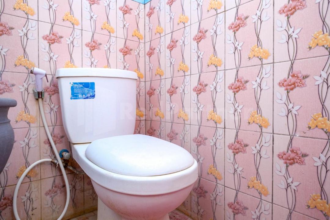 Photo of Bathroom in Bangunjiwo