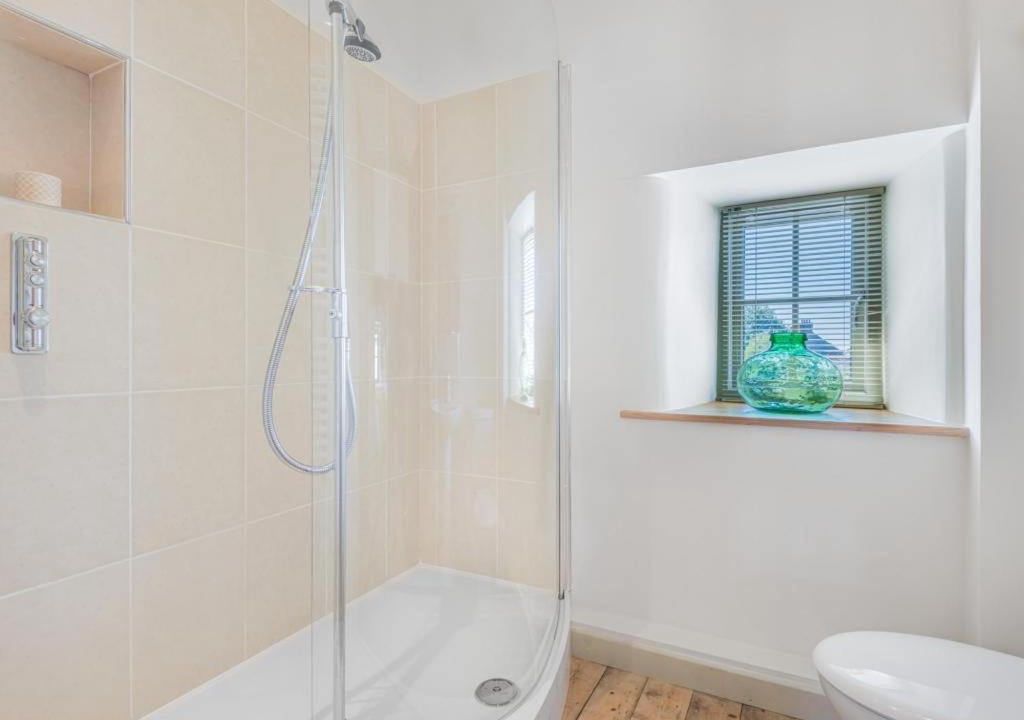 Photo of Others in Shap