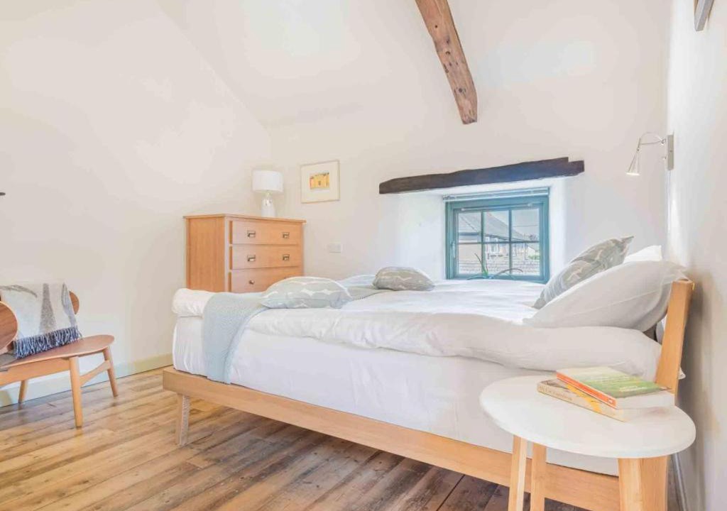 Photo of Others in Shap