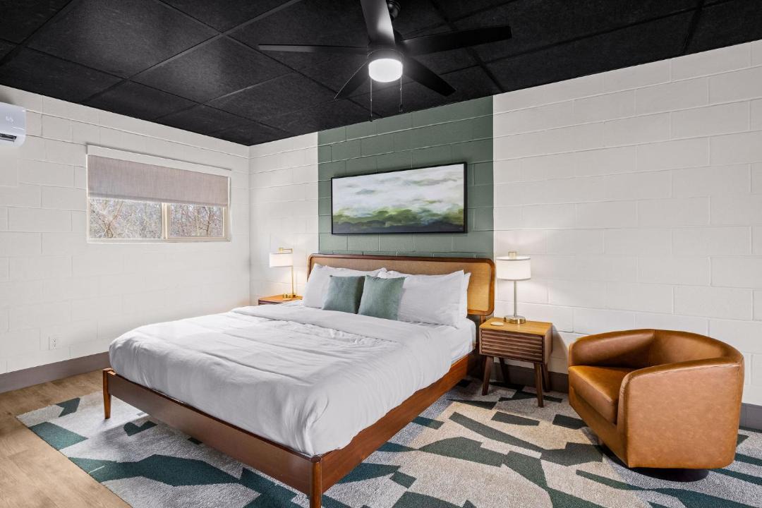 Photo of Bedroom in Prairie Creek