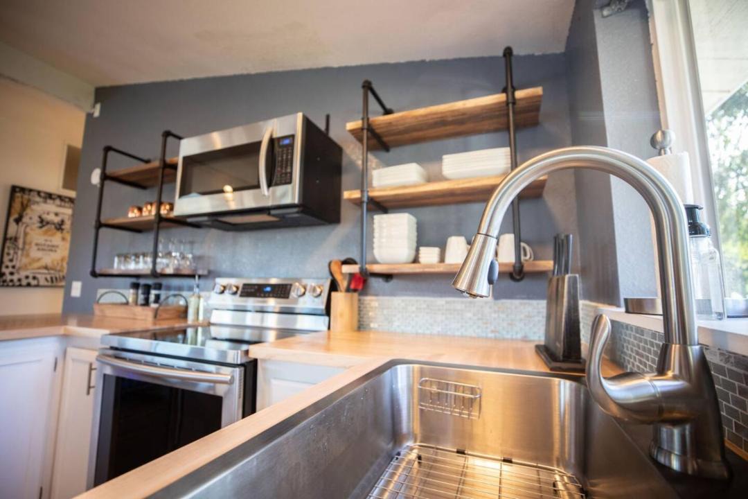 Photo of Kitchen in Coos Bay