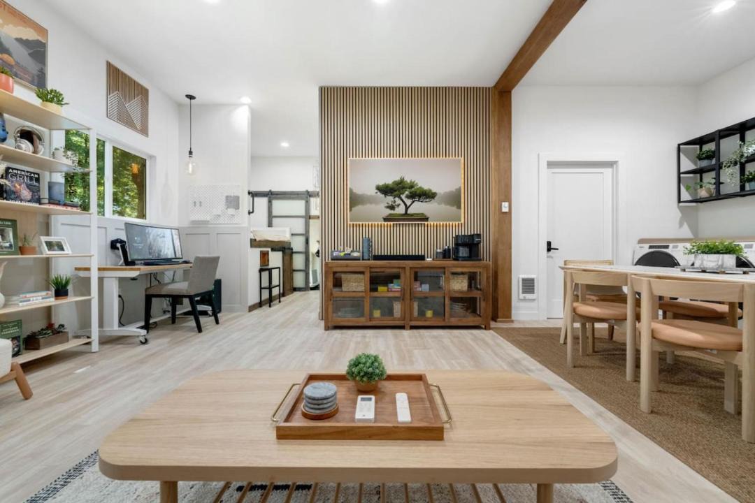 Photo of Others in Lakeside